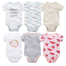 Load image into Gallery viewer, Six sets of newborn clothes
