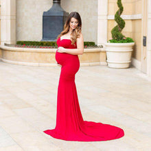 Load image into Gallery viewer, Pregnant Women Photo Shoot Wedding Dress Sleeveless Low-Cut Tail Dress
