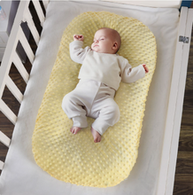 Load image into Gallery viewer, Newborn Anti-pressure Portable Removable And Washable Bionic Bed Newborn Baby Nap Bed
